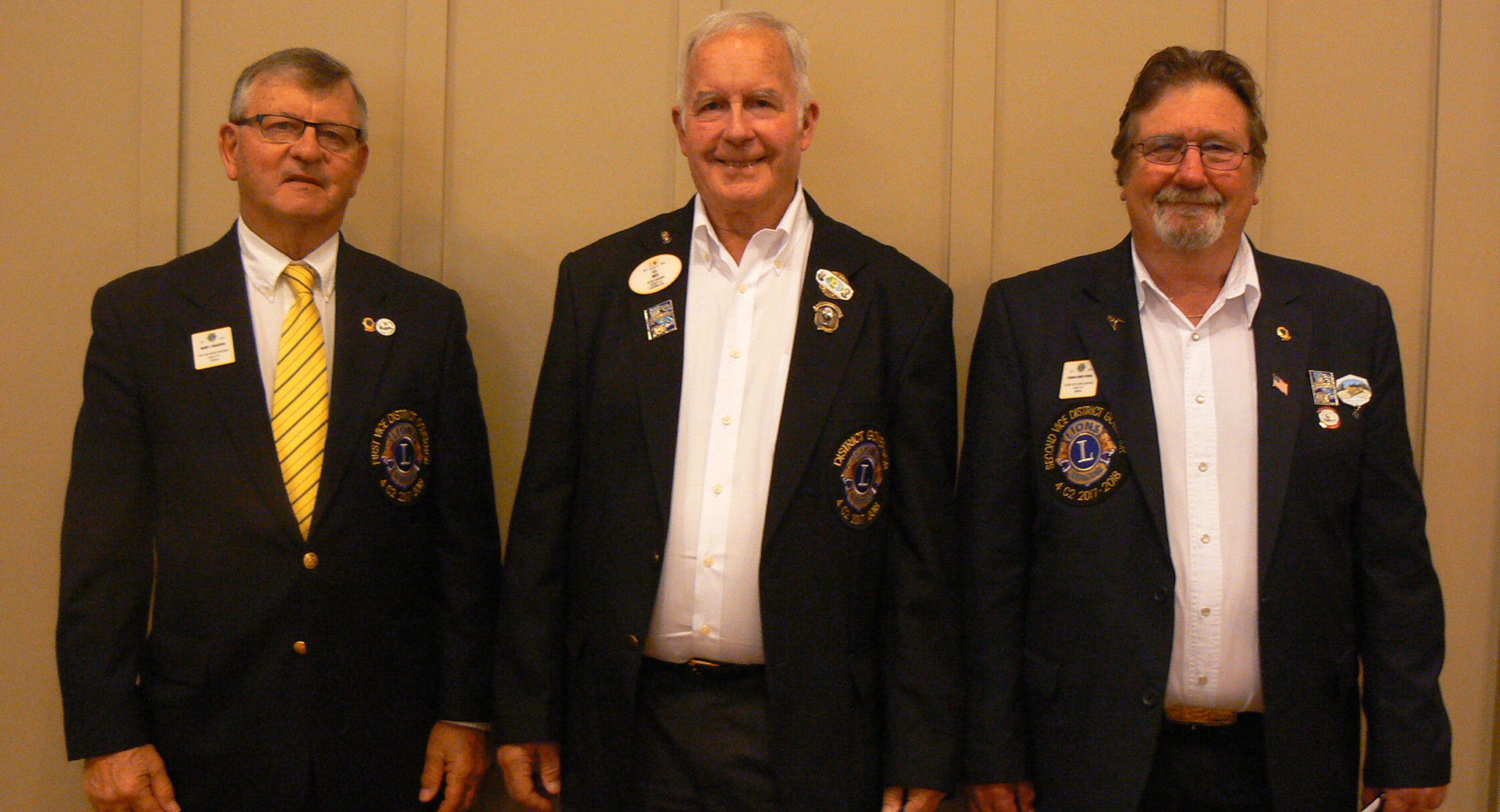 P1070188 1st VDG Barry Bialkoski, DG Les Mize, 2nd VDG Mike O'Neill